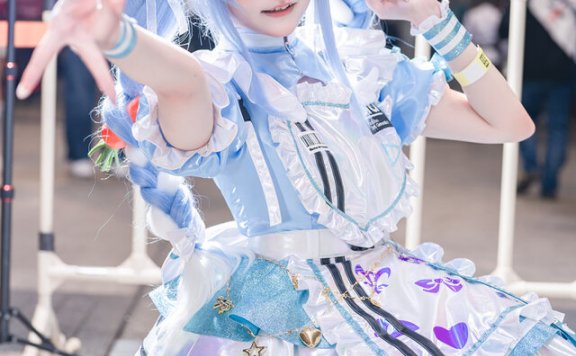 花崎Makura兔田佩克拉cos惊艳亮相Hololive SUPER EXPO现场