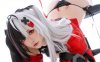 星之迟迟安魂曲同人版COS：红黑白美学演绎冷艳与俏皮并存