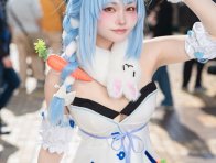 杉浦莉莉兔田佩克拉COS:兔耳萌力全开,仿佛手办走进现实