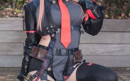 妮姬·拉毗COS:璃都ritsu冷艳战术装高还原池袋现场气场全开