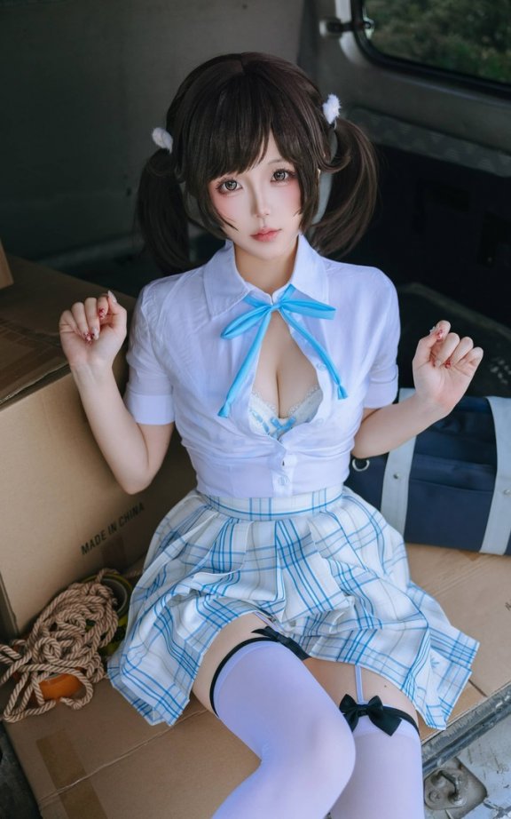 日奈娇JK制服cos赏析：清新日系校园风演绎女高中生青春魅力