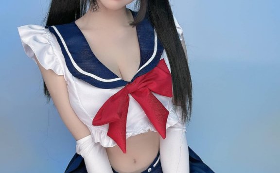 miko酱ww兽耳纯欲学妹COS：演绎水JK服与猫系萌感的甜美