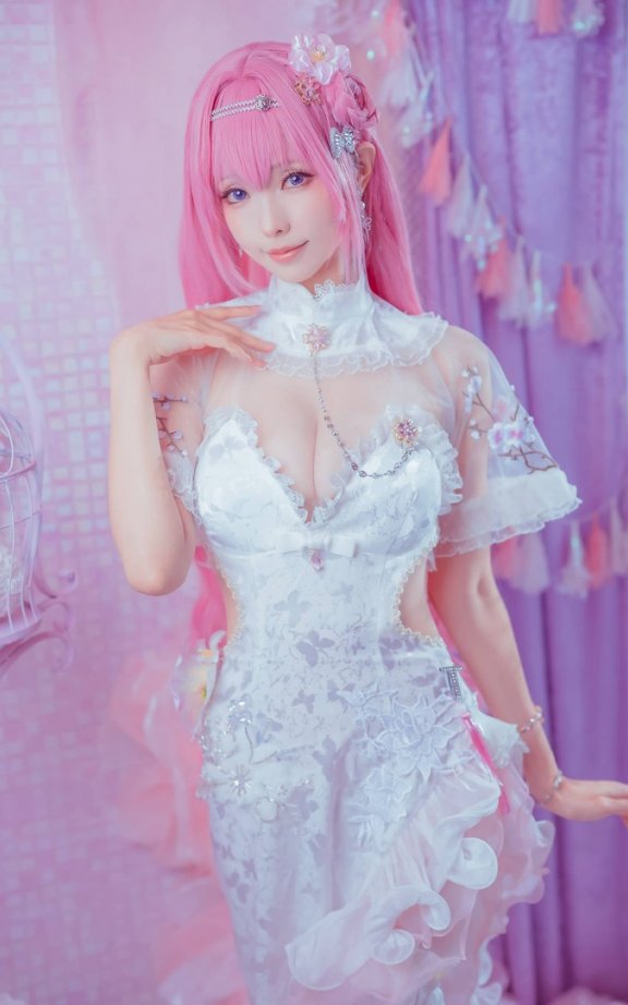 ElyEE子桃乐丝cos赏析,白色旗袍花嫁造型还原绝美桃源女神