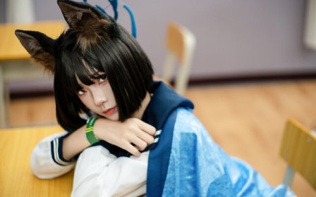 四巫日モミ桐生桔梗cos:兽耳水手服,演绎教室里的猫系少女